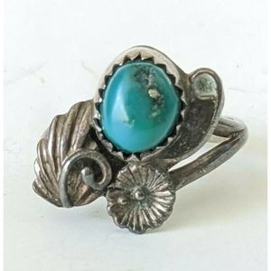Navajo turquoise signed JJ Sterling Silver Ring Size 5.25